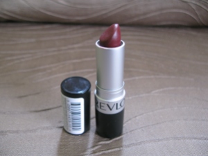 Revlon Matte Lipstick in Wine